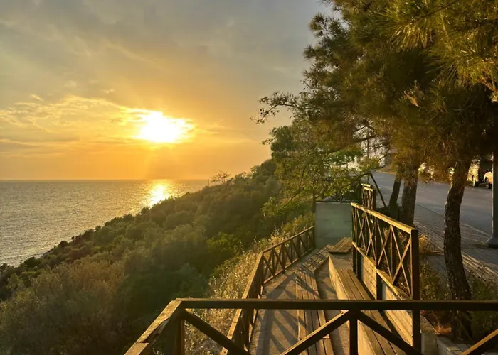 Manti * Skála Marión